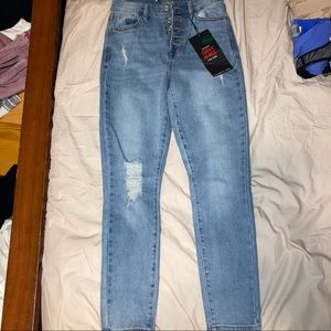 Celebrity Pink Skinny Curvy High rise Jeans Size 3